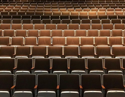 7 verrassende manieren waarop je gedachten je voor de gek houden